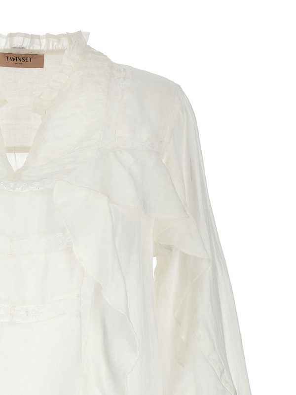 Embroidery ruffle blouse - immagine 3