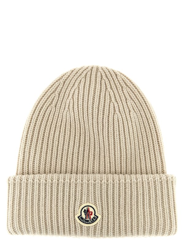 Logo patch beanie