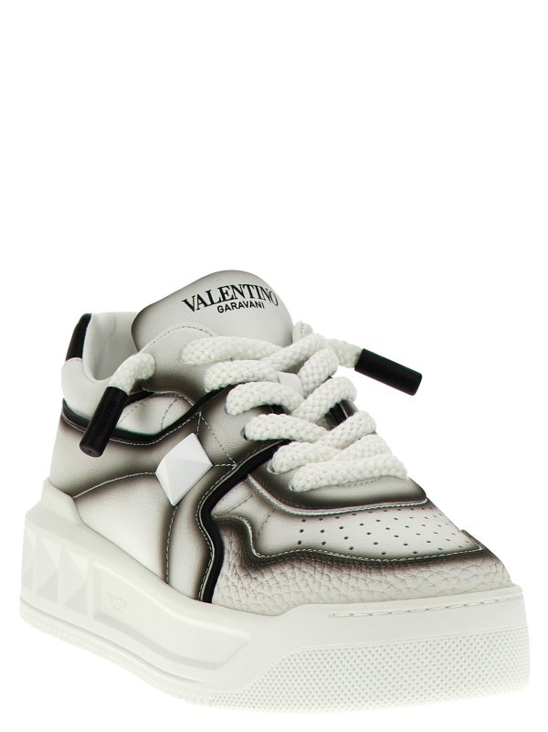 Valentino Garavani 'One Stud XL' sneakers - immagine 2