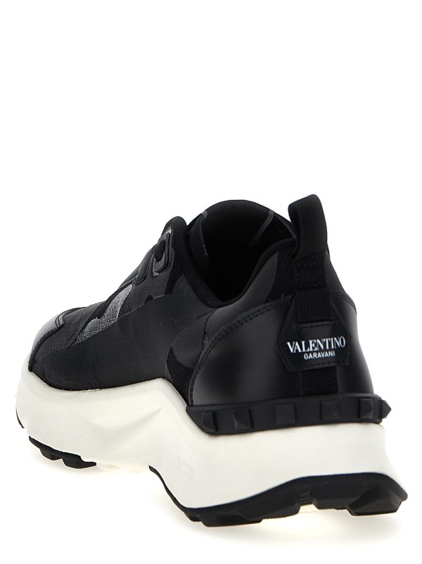 Valentino Garavani 'True Act' sneakers - immagine 3