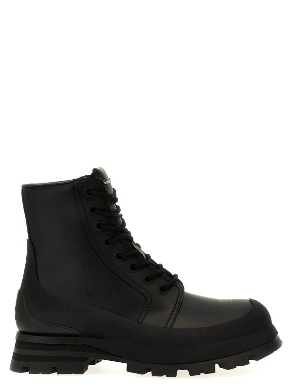 'Wander' ankle boots