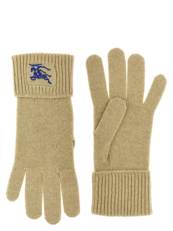 'Equestrian Knight Design' gloves