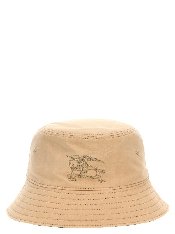 Reversible bucket hat