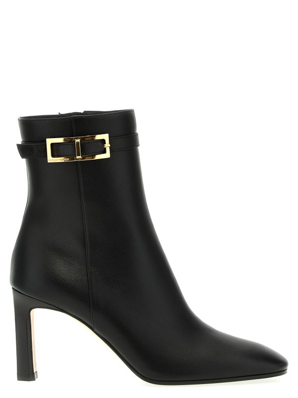 'Nora' ankle boots