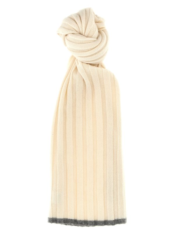 Ribbed scarf