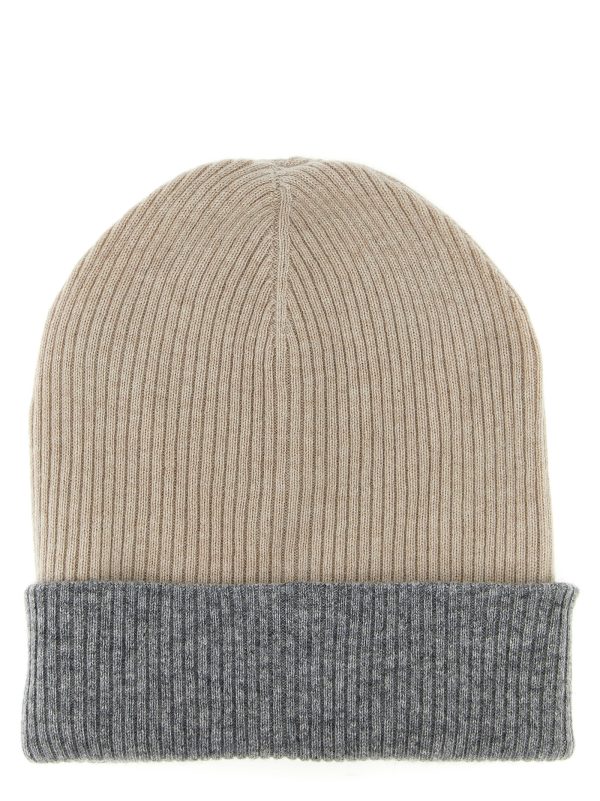 Reversible beanie