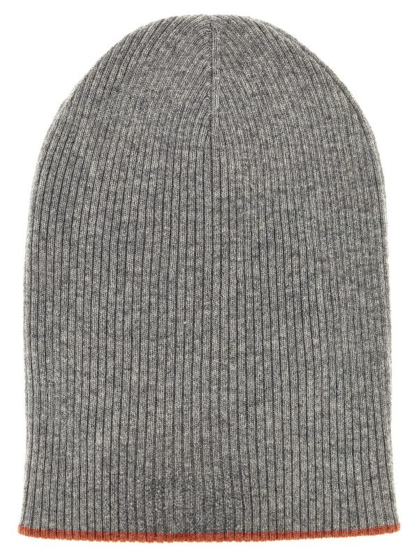 Reversible beanie