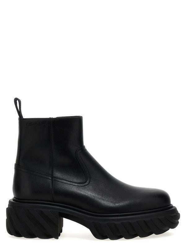 'Tractor Motor' ankle boots