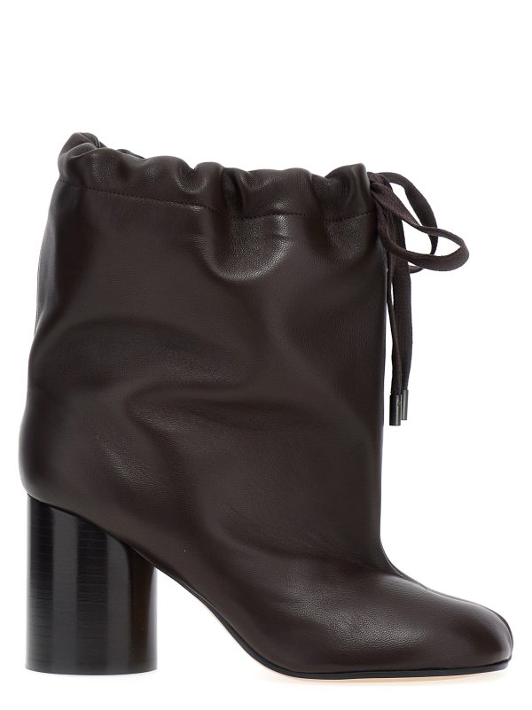 'Tabi' ankle boots